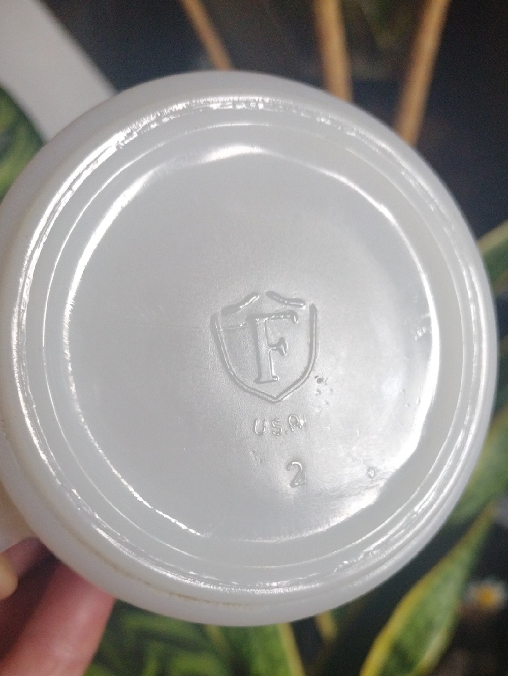 Pair Of VTG Federal Glass Milk Glass Bowling Mugs - Picture 6 of 6
